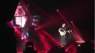 4/13 Ed Sheeran - Grade 8 (Live @ Alsterdorfer Sporthalle, Hamburg, 26.11.2012)