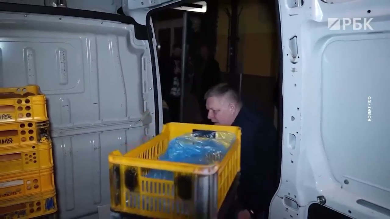 Премьер Словакии Роберт Фицо провёл ночную смену в пекарне накануне 1 мая - Pivot.md – Новости Молдовы | Политика, Экономика, Спорт