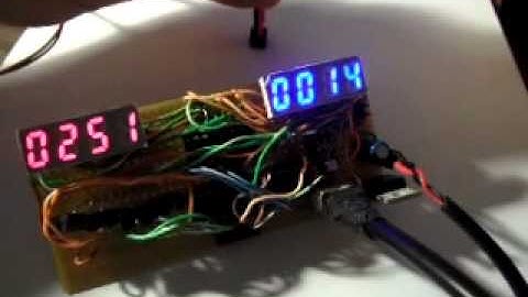 ADC and two (red/blue) 4-digit led displays on atmega8