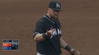 MIA@ATL: McGehee lays out, retires Heyward at first
