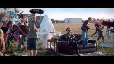 A 3-Minute Music Video That Is Technically Only 5 Seconds Long