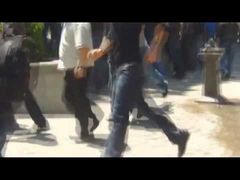 \"დაგხოცავთ\" თქვენი ..... ......