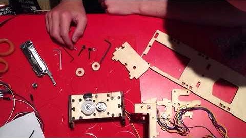 Printrbot Jr V2 Build Time Laps: Part 2