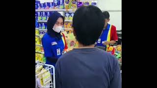 PERGOKI PENCURI, Kasir Minimarket Ini Interogasi dengan Sopan, Aksinya Tuai Pujian