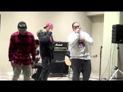 FlowEthics - Reach (Acousitc) - Live at Open MIc Night (College of The Desert) 3/24/2011