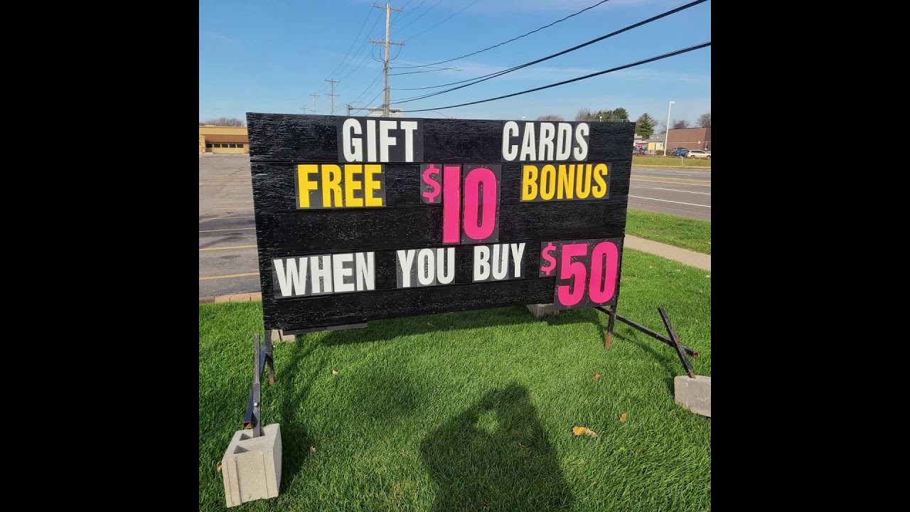 Michigan Applebee's Black Friday Gift Card Blacks Signs