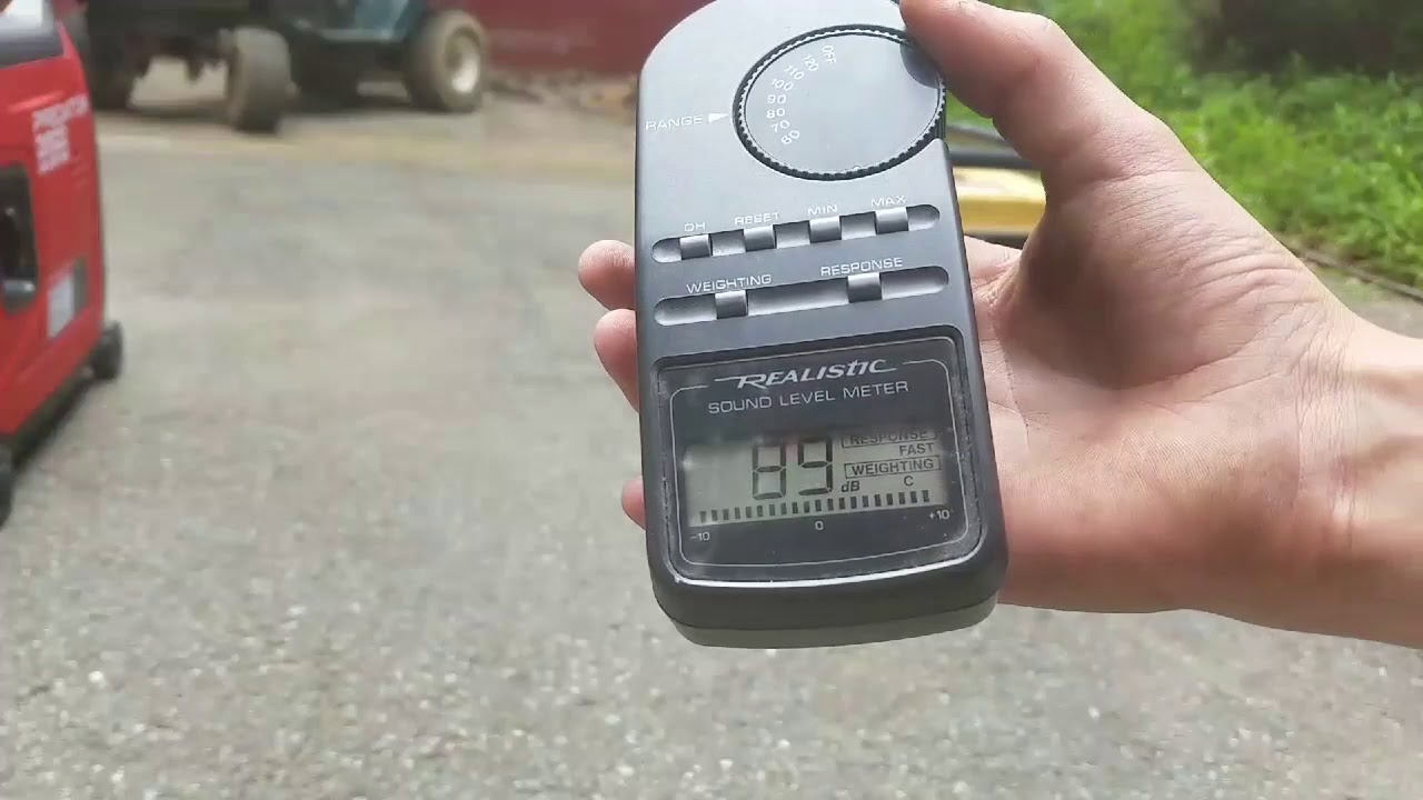 300 Champion Generator VS 800 Predator Generator YouTube