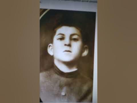 Сталин в детстве - YouTube
