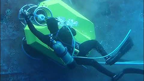 Coris Hull Cleaning – hull cleaning with 2nd generation Brush-kart