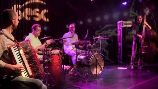 Sanfonia Jazz - Oye Como Vá Tito Puente