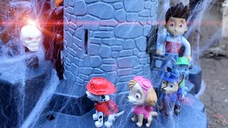 PAW PATROL y el FANTASMA! Patrulla de cachorros patrulla canina toys juguetes #shorts #short