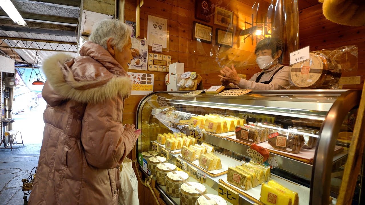 「街に欠かせない存在」20年以上も地域の方々から愛されてるシフォンケーキ専門店に密着