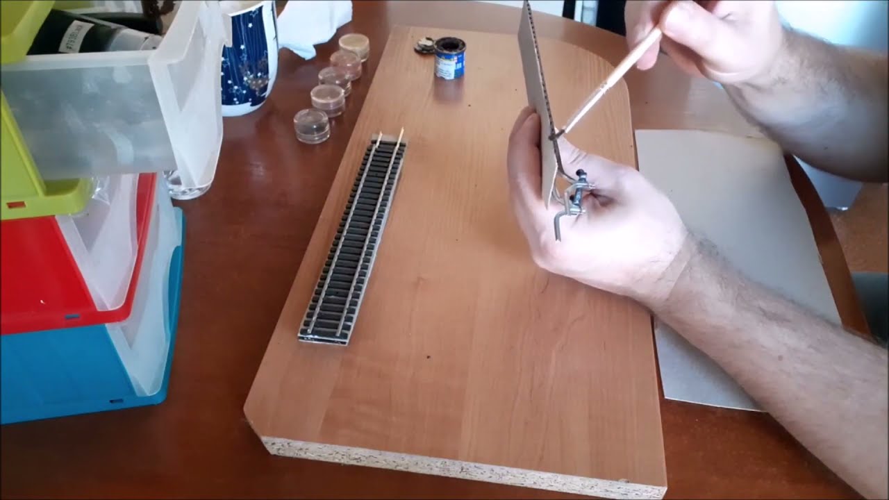 (002) Modelarstwo - malowanie torów h0  - budowa dioramy kolejowej