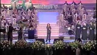 Video thumbnail of "Tosca - Nel respiro più grande - Sanremo 1997.m4v"