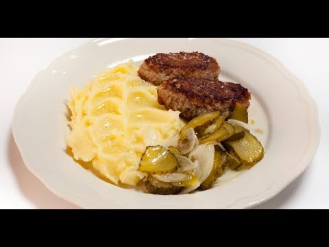 Чесночное картофельное пюре с маслом, лимоном и зеленью