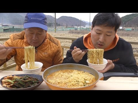 아버지와 [[파김치&안성탕면(Hot spicy instant noodles)]] 요리&먹방!! - Mukbang eating show