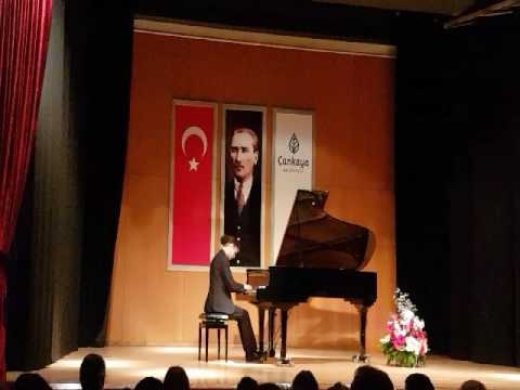 Piyanist Berkay Özkan Resitali