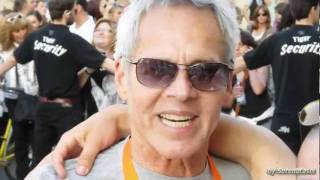 WMA 2011 - Claudio Baglioni saluta i fans al termine delle prove