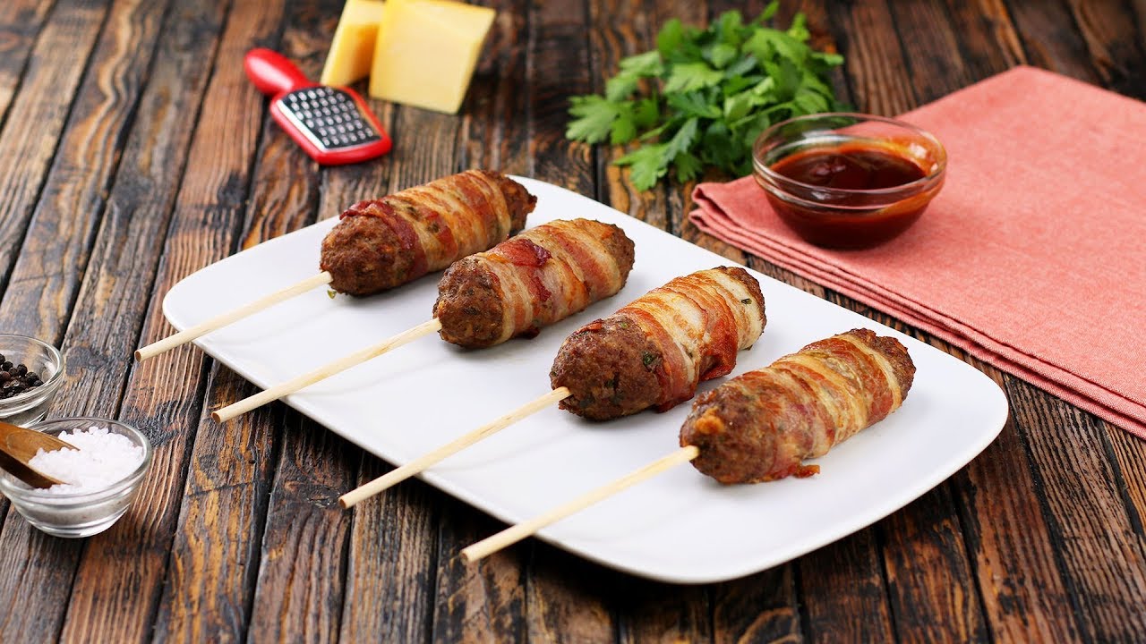 ⁣The ultimate snack —  Bacon & Cheese Meatball Skewers