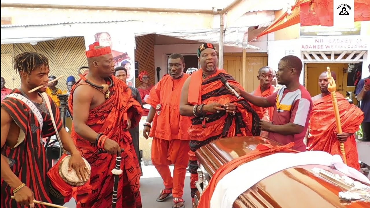 The final funeral rite for Naa Odey Sikafo I (akwaashong) YouTube