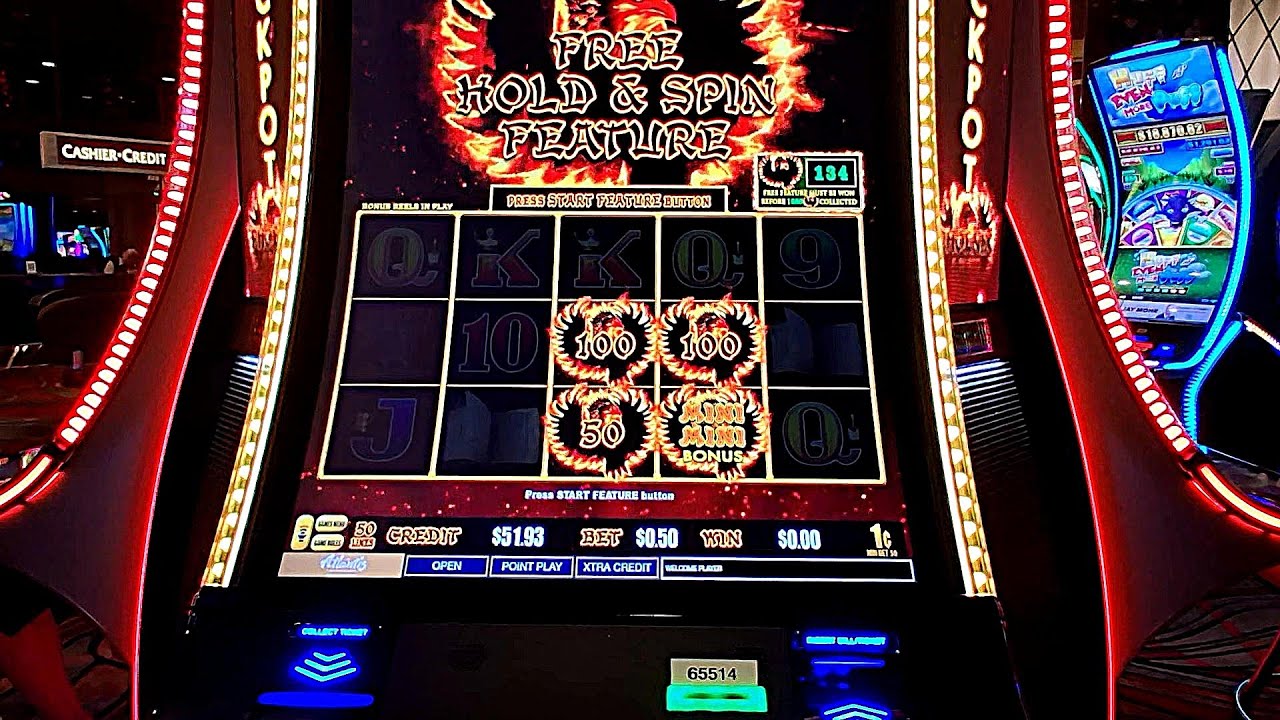 QUICK FAST SESSION ON PHOENIX LINK SLOT MACHINE!!! LOW ROLL ACTION ON $0.50 BET!!!