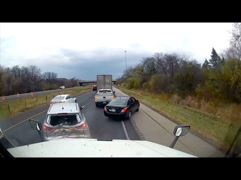 Idiots In Cars Compilation - 413 [USA & Canada Only]
