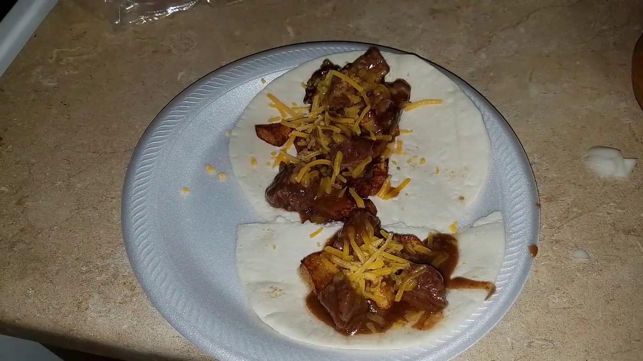 How to make Stew Meat Burritos - YouTube