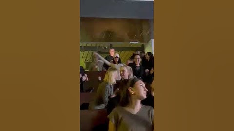 Ovako Stanija đipa uz Cecine hitove - KONCERT CECE RAŽNATOVIĆ U NOVOM SADU