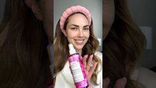 Comment ? if you’re trying this hack skincare beautyhack rosewater dryskin