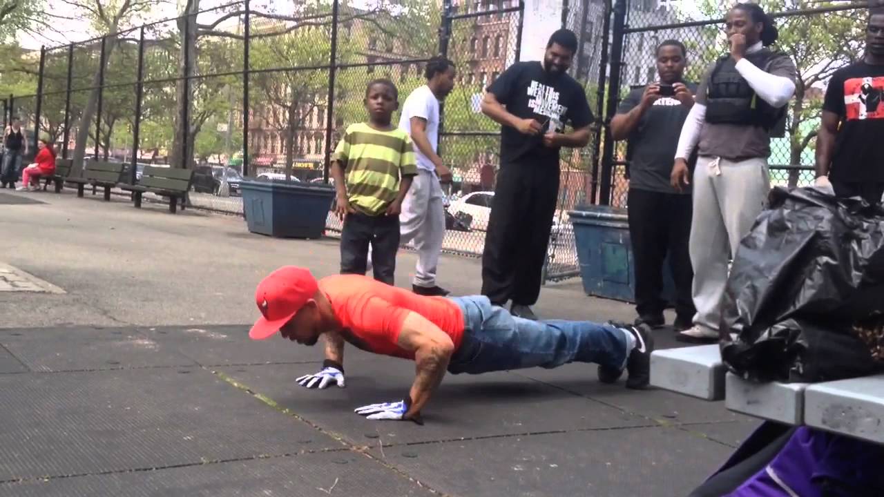Bartendaz Getting Busy On Floorence (floor Game)