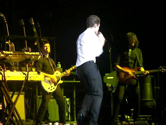 Watch Matt Morrison-Dont stop dancing on YouTube Watch Matt Morrison-Dont stop dancing on YouTube