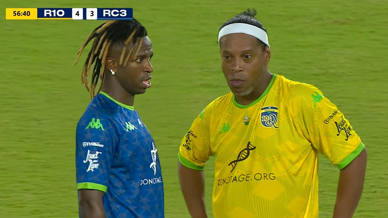 ⁣EVEN AT 120KG, RONALDINHO & VINICIUS SHOCKED EVERYONE WITH A MASTERCLASS AT THE BEAUTIFUL GAME