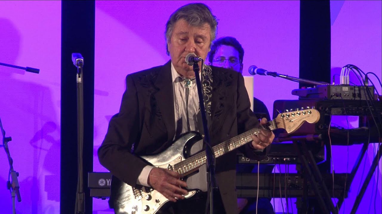 Adriatico International web TV  Bobby Solo al Costanzo Variety Show a Fiumicello UD