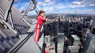Lauren Phillips Niagara Helicopter, CN Tower EdgeWalk & Limos Singapore Sidecar Feast