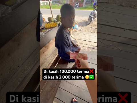 Di kasih uang 100.000 di tolak , inilah orang yang tidak serakah #uang