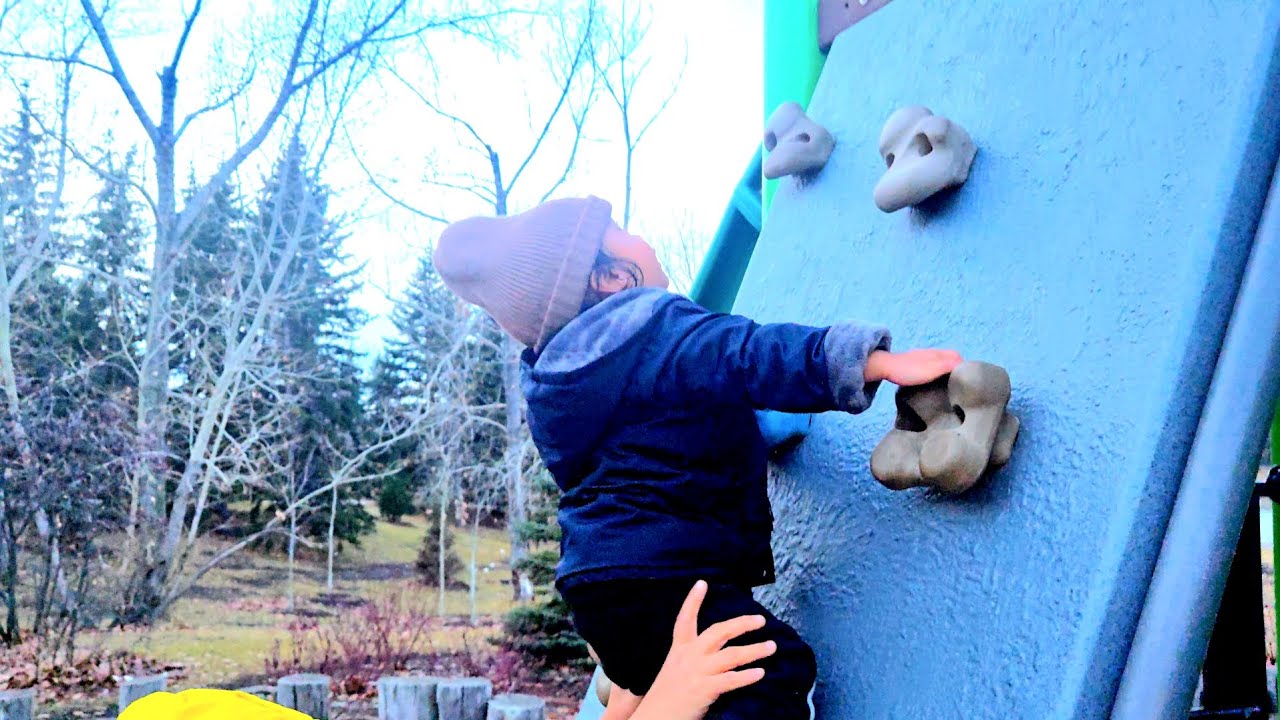 baby, playground (with friends)