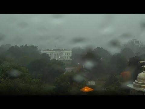 Lightning strikes at Lafayette Park near White House | FOX 5 DC