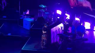 OneRepublic - Halo (Beyoncé Cover) (prod. Ryan Tedder) | Artificial Paradise Tour in Shanghai 240112