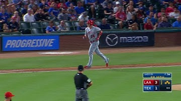 LAA@TEX: Cron plates Escobar after taking ball four