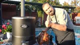 The char broil "big easy oil-less turkey fryer is put to test..cooking
up a 12 lb. "bacon wrap turkey.."using bacon, beer (optional),rosemary
and dry r...