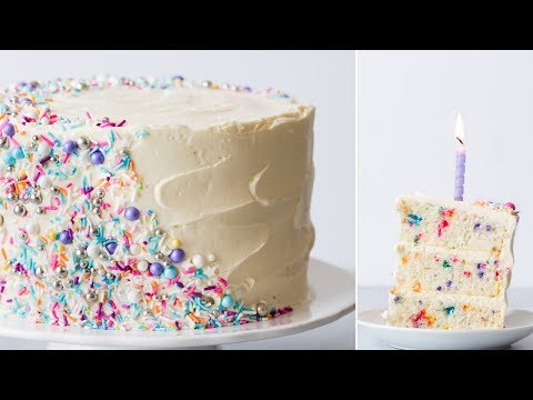 the-best-funfetti-cake-recipe-(confetti-cake)