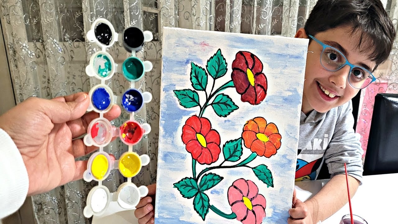 Efe ile birlikte 3 renkli boyama yaptık.