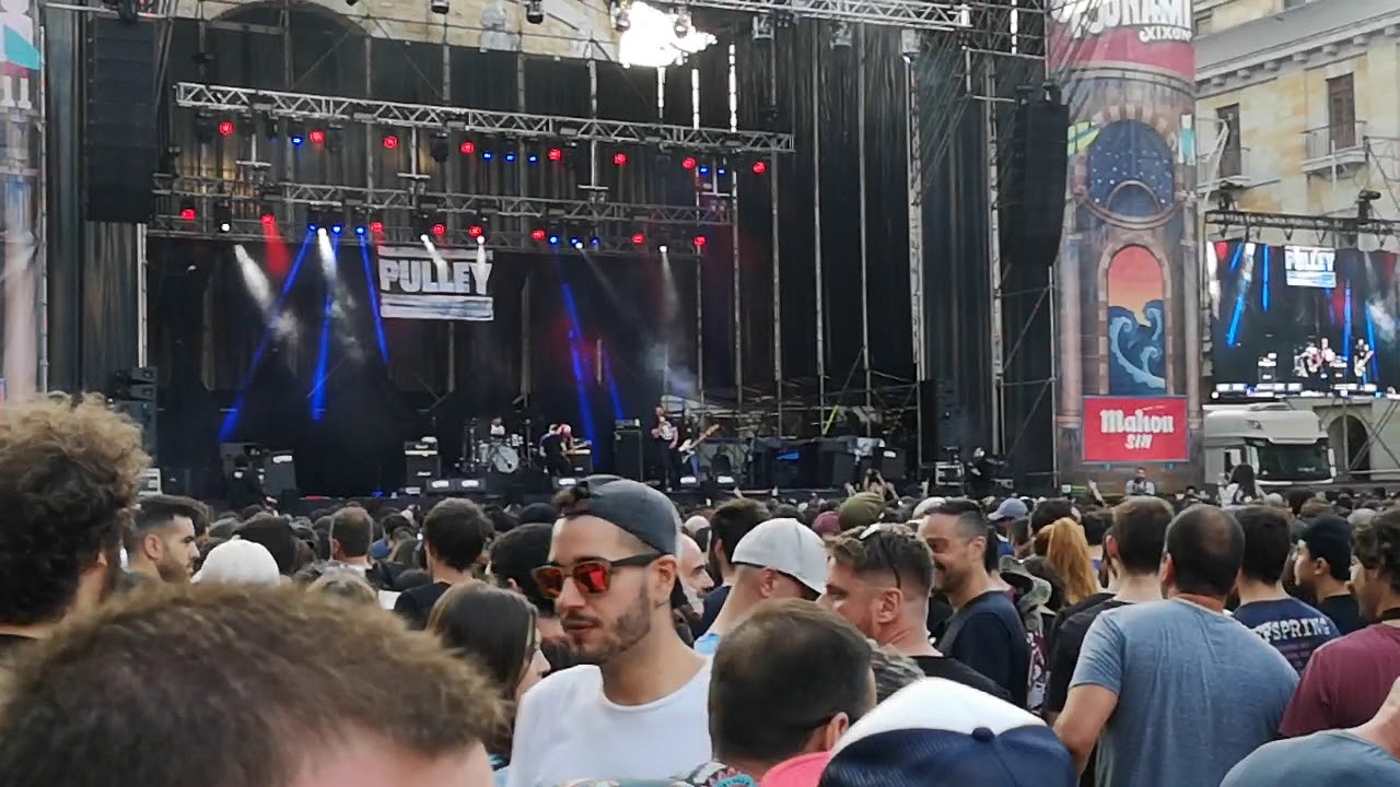 Pulley Soberbeach Live Tsunami Xixon 2019 Youtube