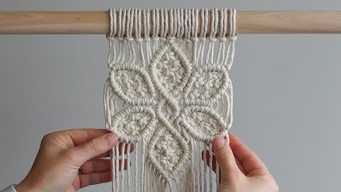 DIY Macrame Tutorial: Large 6 Petal Flower Using Double Half Hitch and Square Knots!