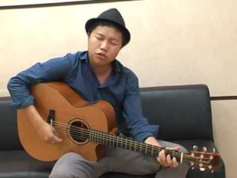 Download Lagu Sandy Sandoro Malam Biru Akustik - Tubeshared