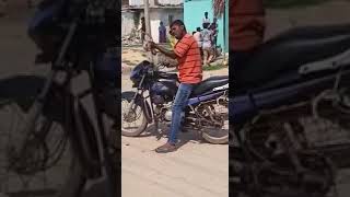 Man bites a snake into pieces Karnataka