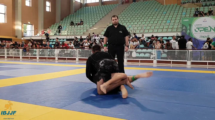 Patrick Almeida vs Alejandro Carreras / Lisbon Ope...