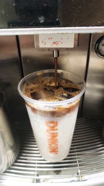 Dunkin Donuts Almond Milk Iced Latte Dunkin Donuts dunkin dunkin-donuts-almond-milk-iced-latte-dunkin-donuts-dunkin