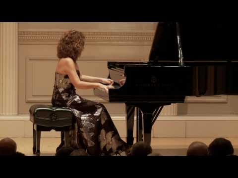 Fantasy of arias from operas by Verdi, Puccini, Rossini - Cristiana Pegoraro, piano