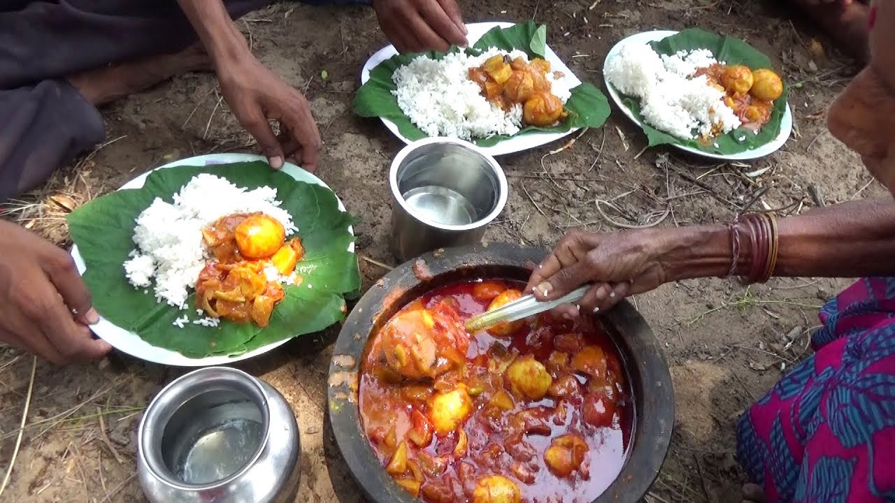Egg Masala Curry prepared in my Village by Grandma | Simple Egg Curry Recipe | Village Food | Street Food Catalog